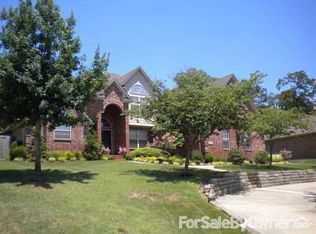 9101 Canopy Oaks Dr, Fort Smith, AR 72903
