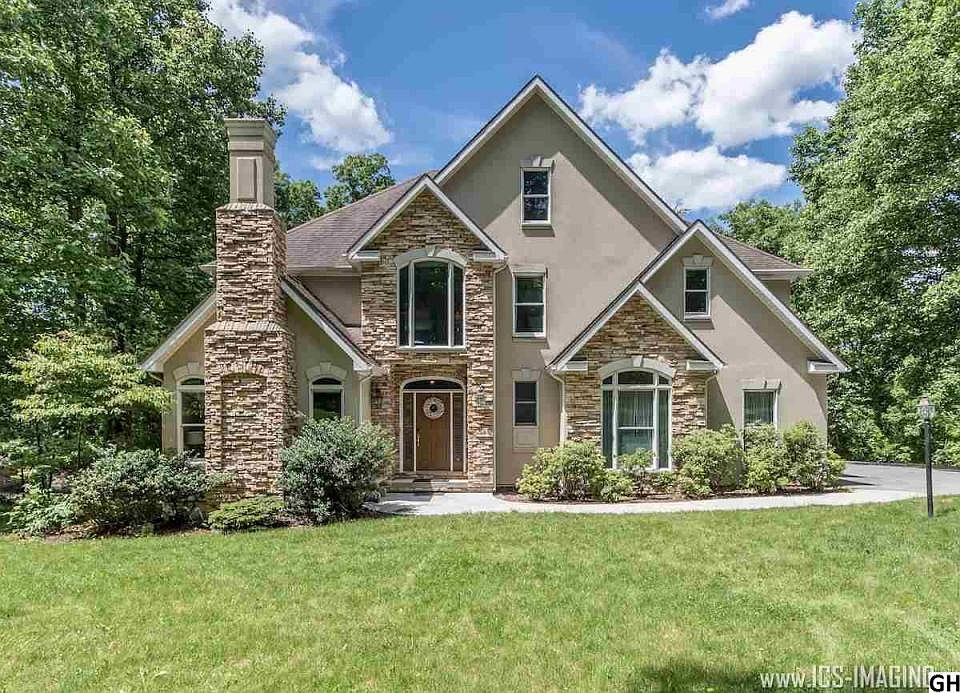 1st image of 1 Glencarron Ct