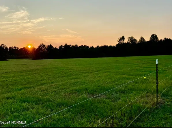 2900 Smyrna Road, Whiteville, NC 28472
