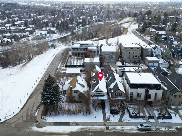 3821 E 1a St SW, Calgary, AB T2S 1R4