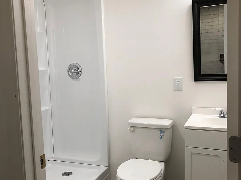 27 Wilshire Dr — Photo 20