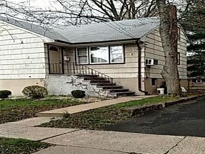 216 E Price St, Linden, NJ, 07036