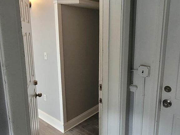 5th image of 296 Liberty St #1