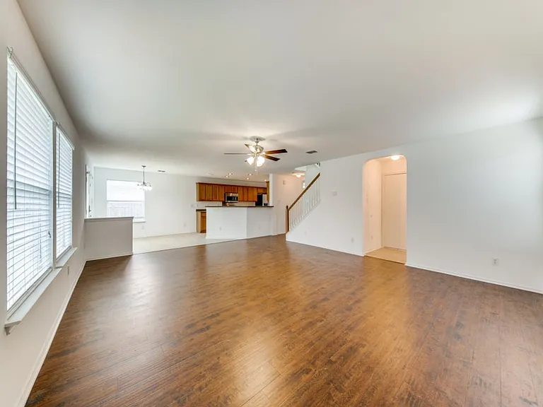 331 Lucille — Photo 3