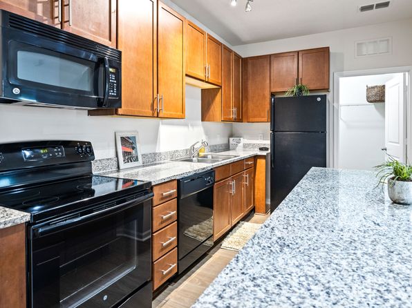 8150 Point Meadows Dr APT 1812