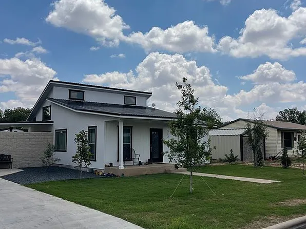 317 SW Avenue I, Seminole, TX 79360