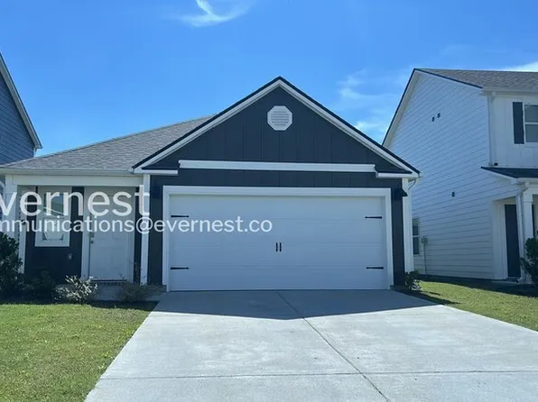 1435 Long Leaf Ln, Odenville, AL