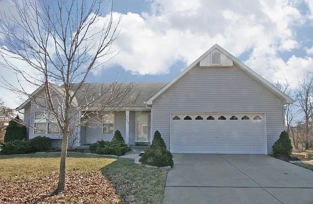 2305 Federalist Pl photo 1