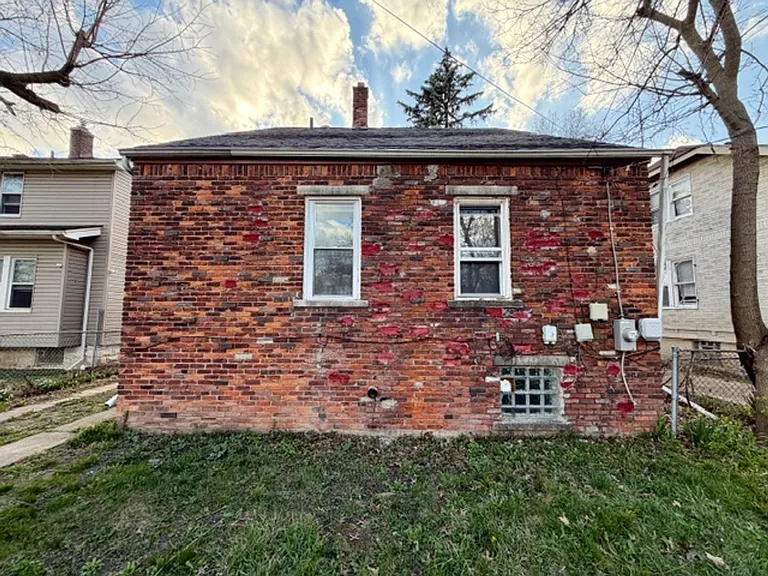14590 Ardmore St — Photo 3