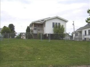 715 Groveland Pl, Dubuque, IA 52001