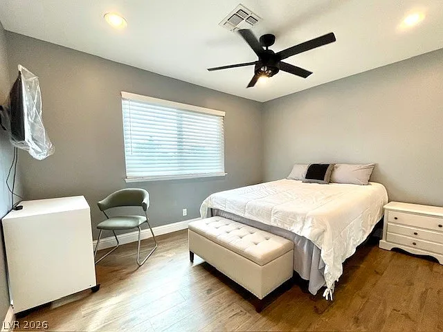 2246 Windsor Dr — Photo 31