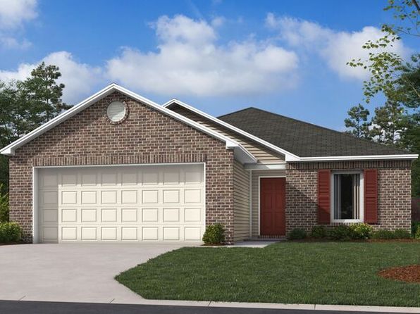 100 Farmhouse Cir
