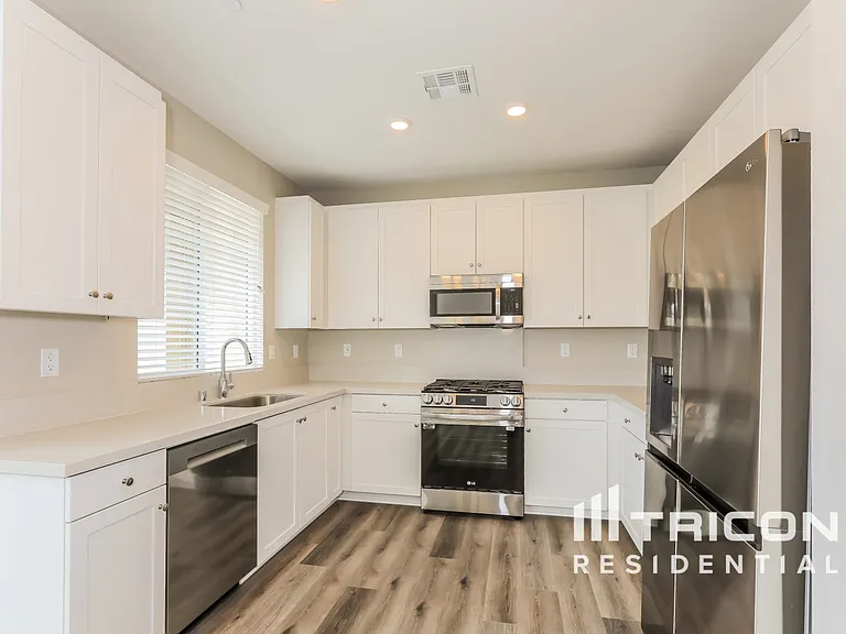Tricon Menifee — Photo 39