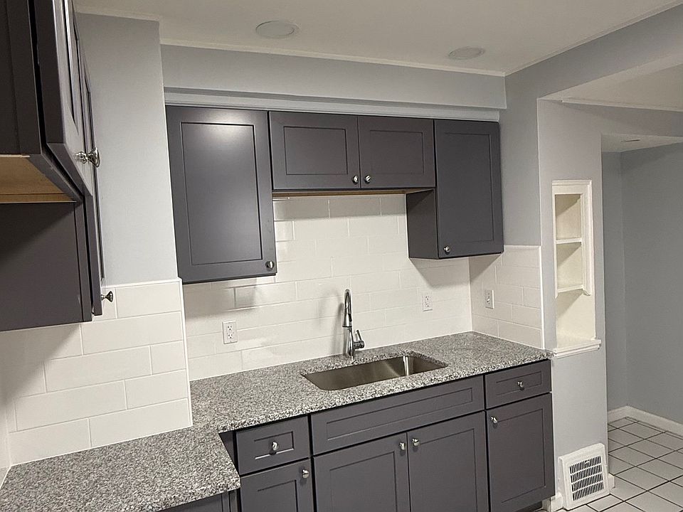 1st image of 9011 S Highland Ave