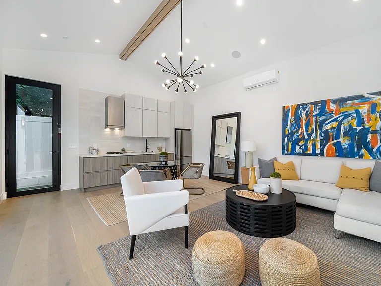 12207 Valleyheart Dr — Photo 49