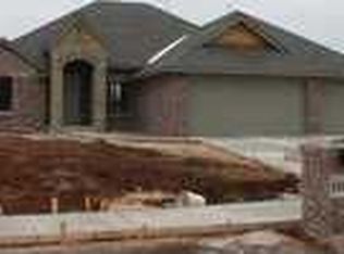 21413 Lake Shadows Dr, Edmond, OK 73012