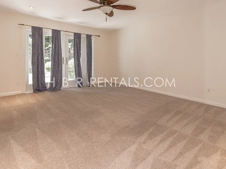 2865 Morgan Dr — Photo 16