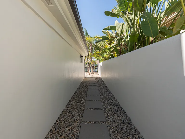 2589 W Lake Van Ness Cir — Photo 57