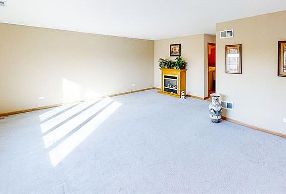 5th image of 7294 W Diversey Ave #3