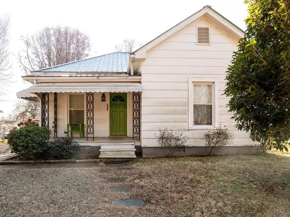 909 Mill Ave, High Point, NC 27260