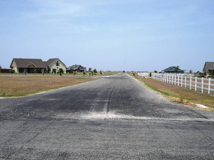 2nd image of 4300 River Ranch Cir