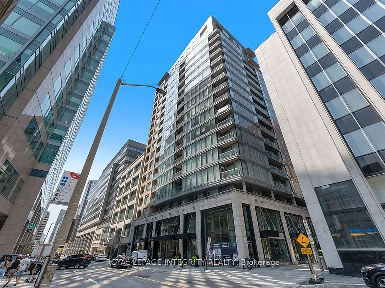 101 Queen St #802 — Photo 2
