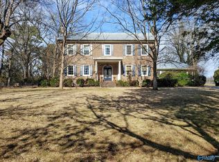 765 Bell Factory Rd, Huntsville, AL 35811