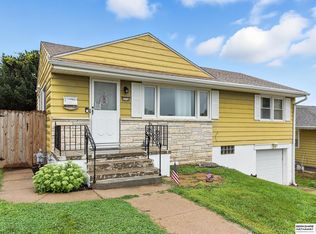 5338 N 47th St, Omaha, NE 68104