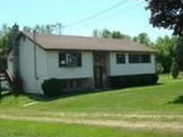 298 Brouse Rd, Massena, NY 13662