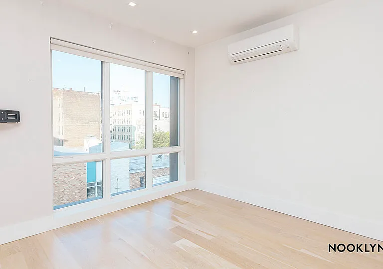164 S 3rd St #4C — Photo 8
