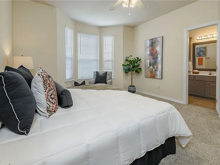 305 Holleman Dr E #102 — Photo 24