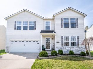 6475 Morningstar Ln, Waterford, MI 48327