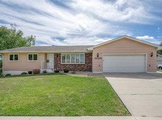 3625 2nd Ave SW, Cedar Rapids, IA 52404