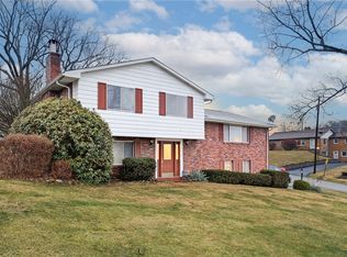 3009 Glengary Dr, Greensburg, PA 15601