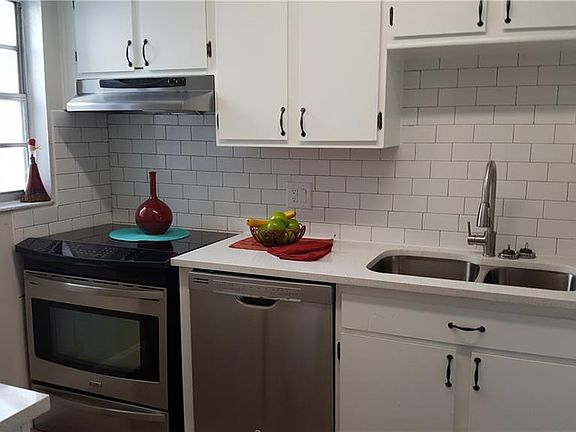 3rd image of 4507 S Oak Dr Unit P52
