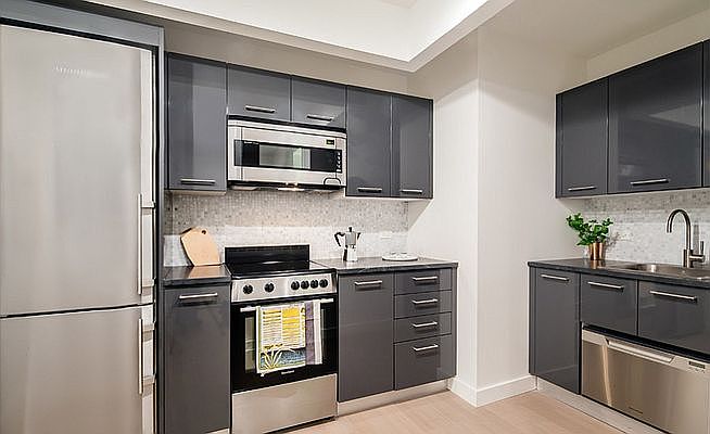 1st image of 20 Exchange Pl APT 1418