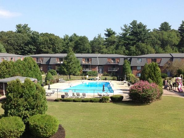 Stoneybrook Village | 3 Stoneybrook Dr, Millis, MA