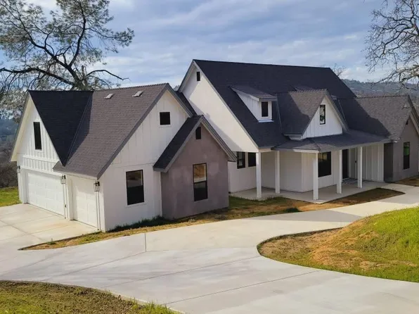 29030 Crystal Springs Ct, Coarsegold, CA 93614