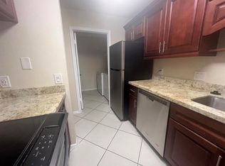 2315 N Congress Ave APT 18, Boynton Beach, FL 33426