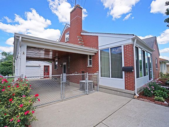 2nd image of 3885 Bedford Ave