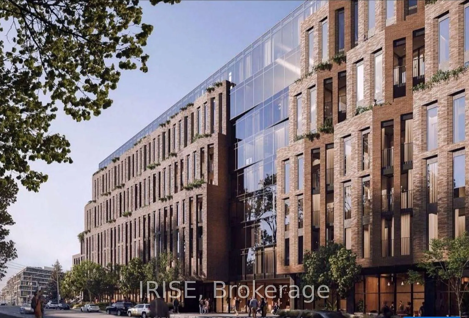 Leaside Commons — Photo 1
