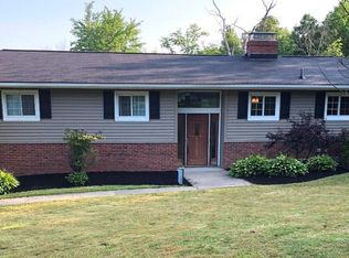 7866 Dines Rd, Novelty, OH 44072