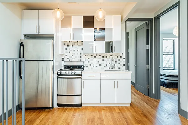 Rented by Nooklyn NYC LLC | media 62