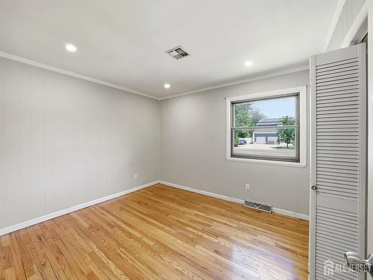 587 Marlboro Rd #1 — Photo 13