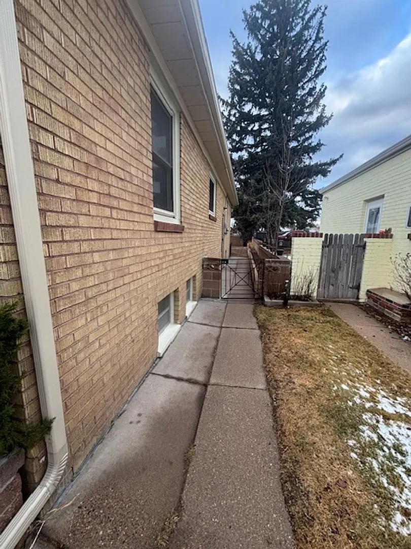 PM-248 419 W 5th Avenue — Photo 2