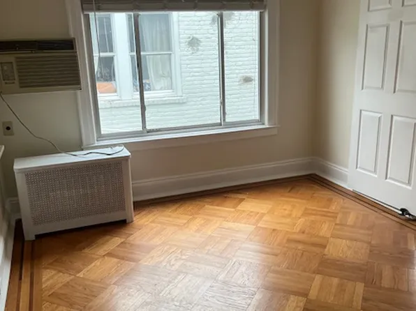 22-43 37th Street image 3 of 11