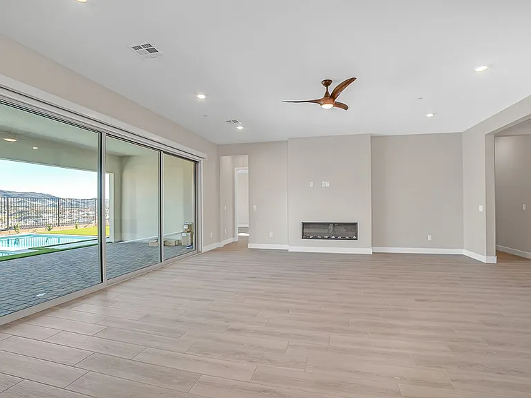 349 Tigullio Ave — Photo 27