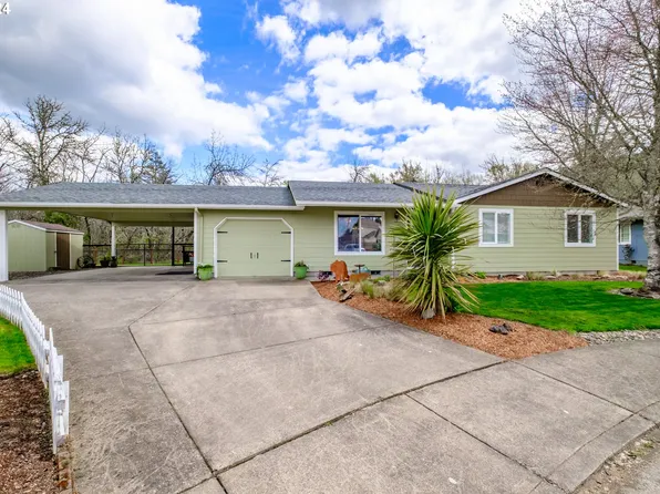 2990 Harding Ct, Sweet Home, OR 97386