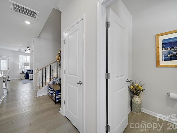 4th image of 7032 Everly Commons Ln