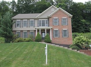 6532 Ten Point Cir, Trafford, PA 15085